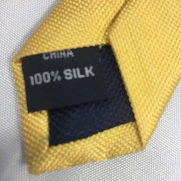 Mens Nautica Yellow Gold 100% Silk Tie - Picture 2 of 6